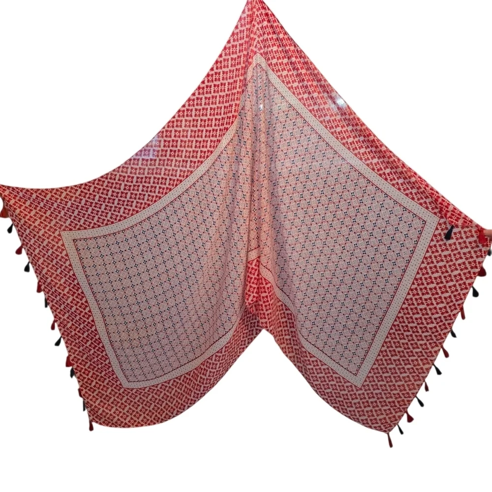 🇺🇸 Soft Red, White, & Blue Tassel Scarf/Wrap 62" x 33" | Americana Summer - Picture 2 of 3